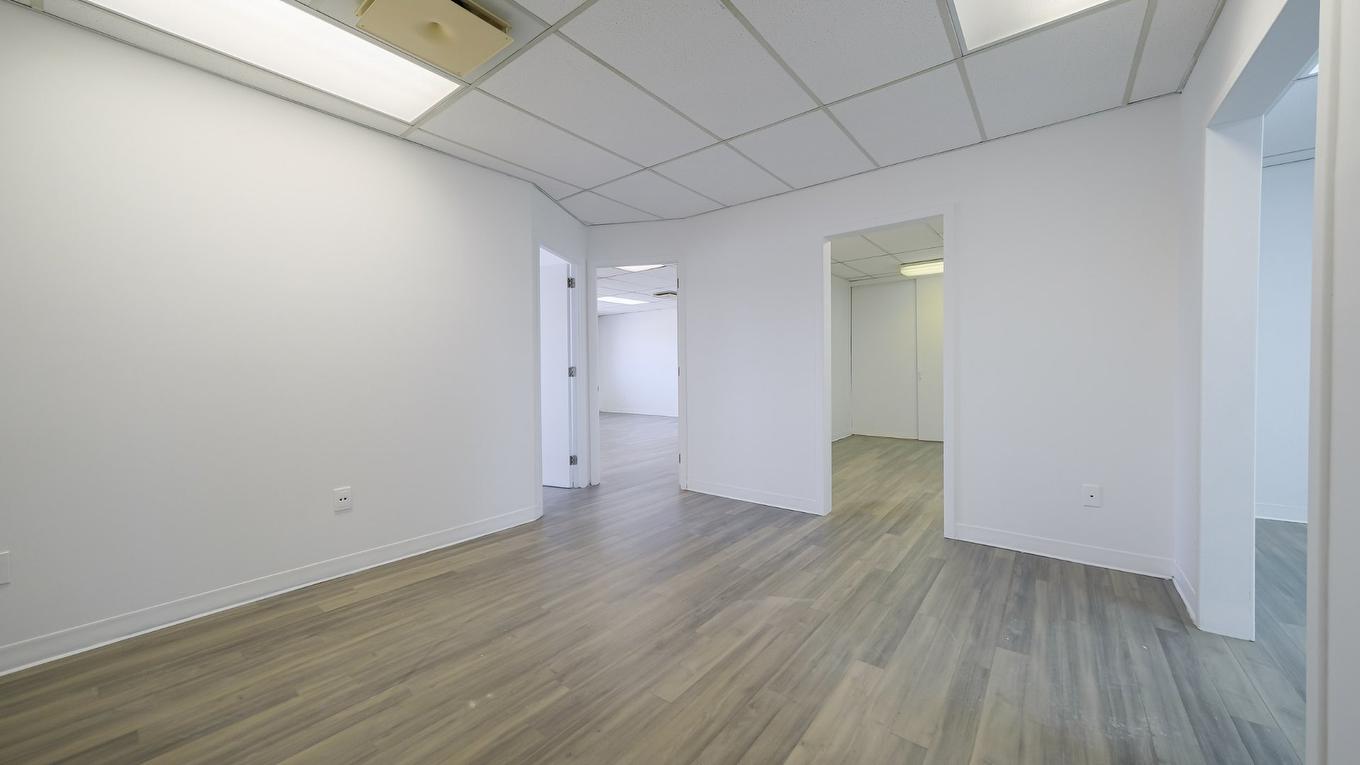 Reception area - 104-954 Rue Labelle, Saint-Jérôme, QC - Indoor Photo Showing Other Room