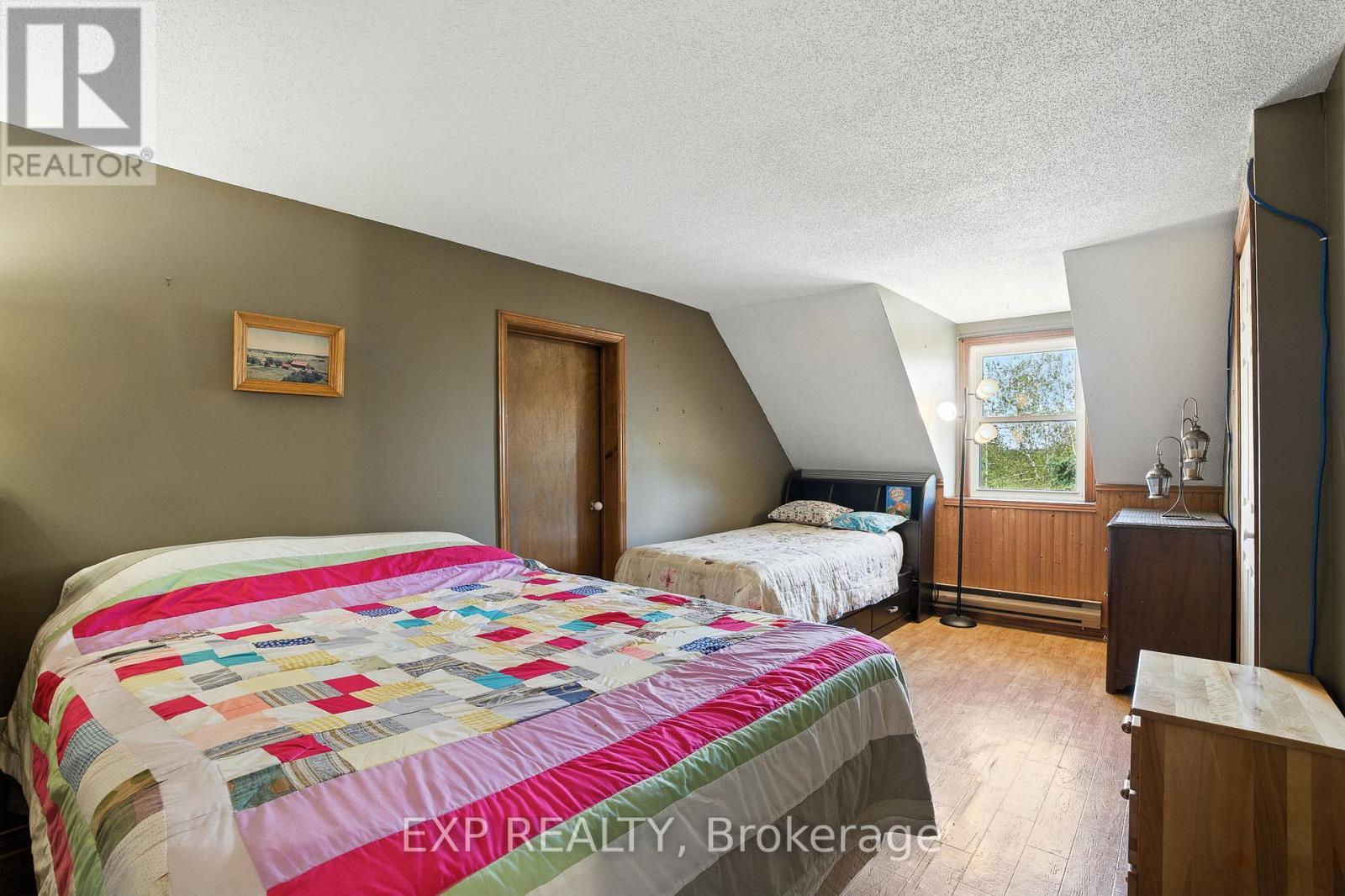 7800 34 Highway, Champlain, ON - Indoor Photo Showing Bedroom