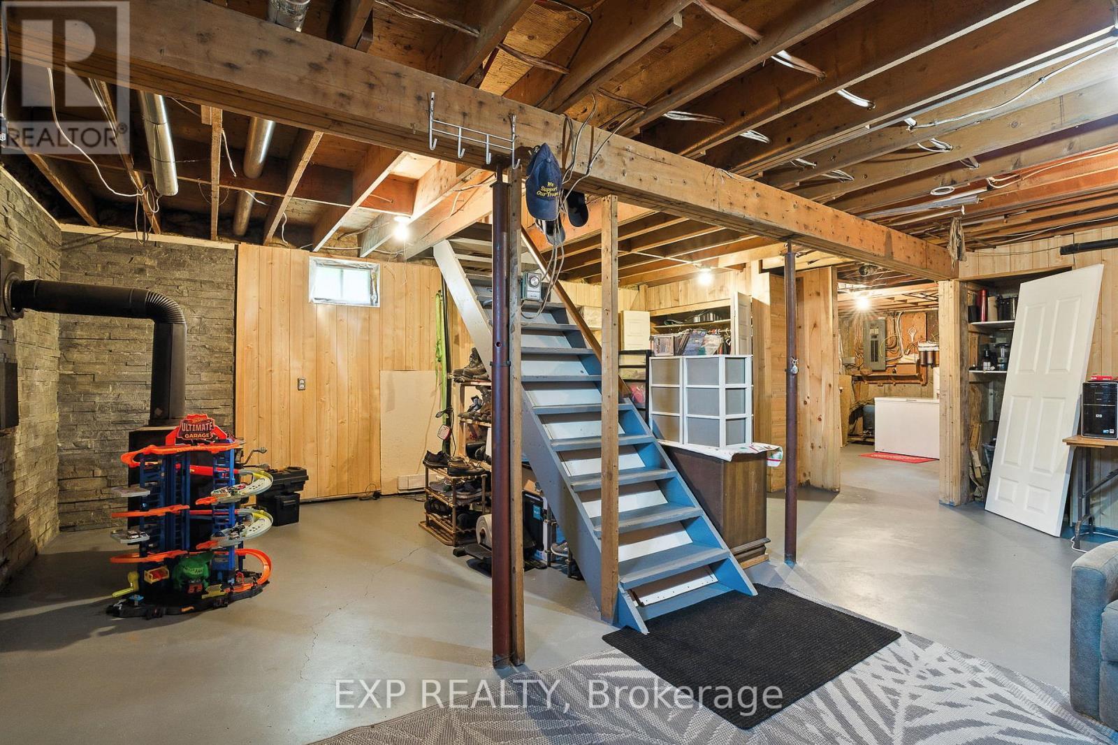 7800 34 Highway, Champlain, ON - Indoor Photo Showing Basement