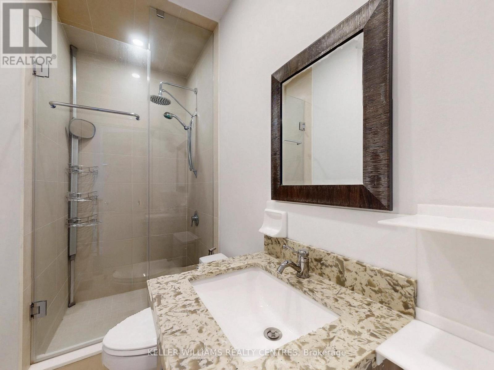 62 Hounslow Heath Road, Toronto, ON - Indoor Photo Showing Bathroom