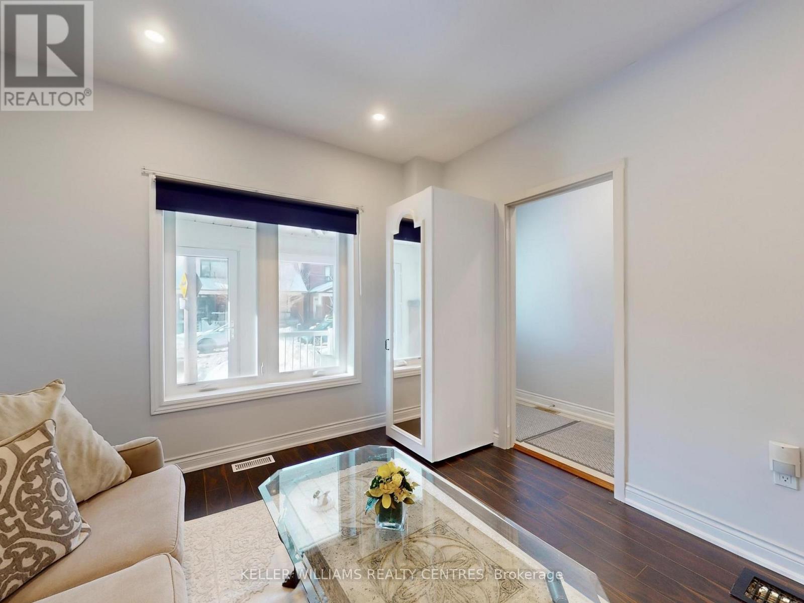 62 Hounslow Heath Road, Toronto, ON - Indoor