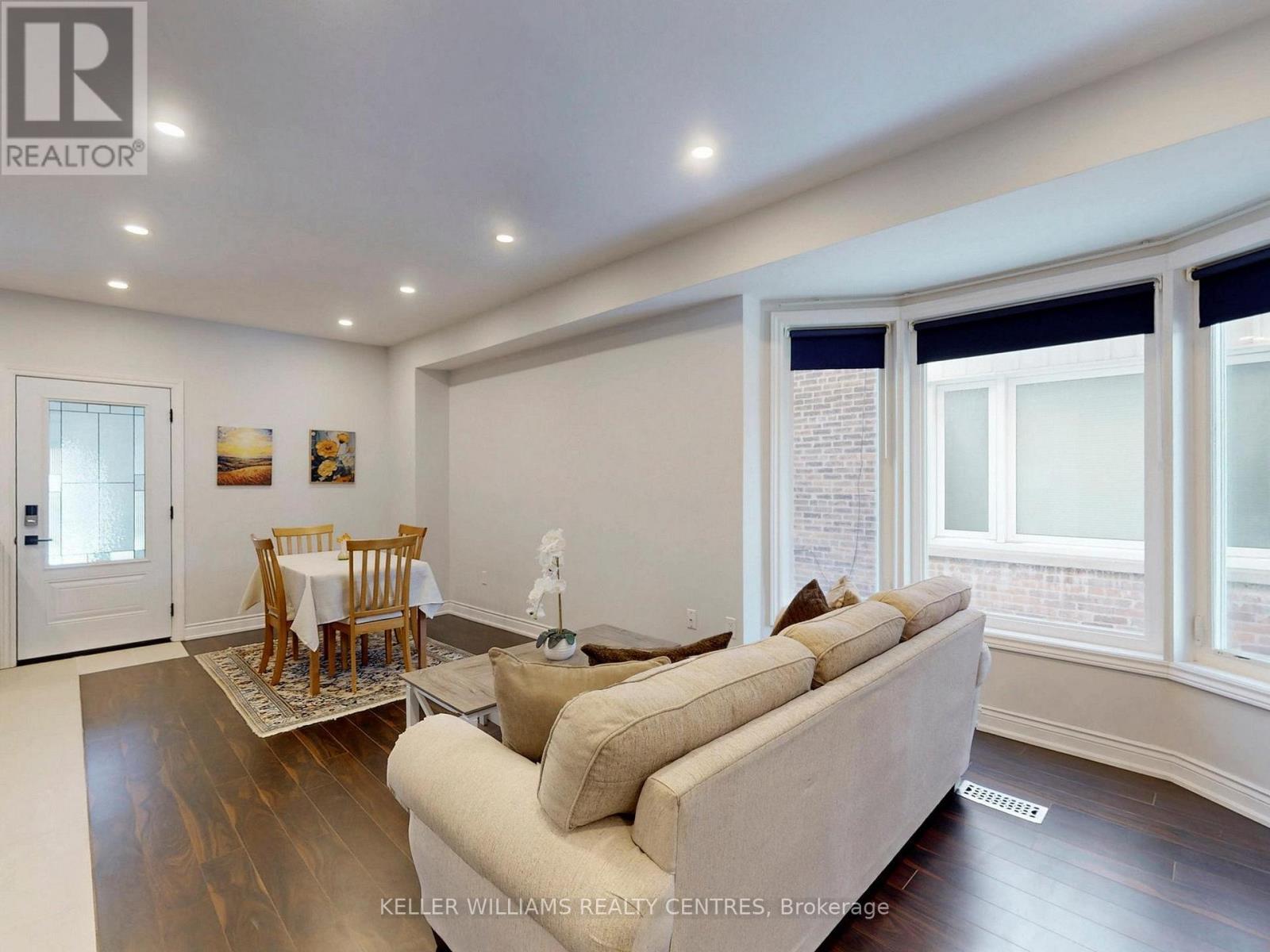 62 Hounslow Heath Road, Toronto, ON - Indoor
