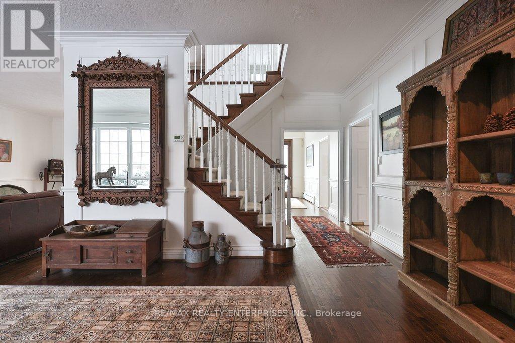 48 Cumberland Drive, Mississauga, ON - Indoor With Fireplace