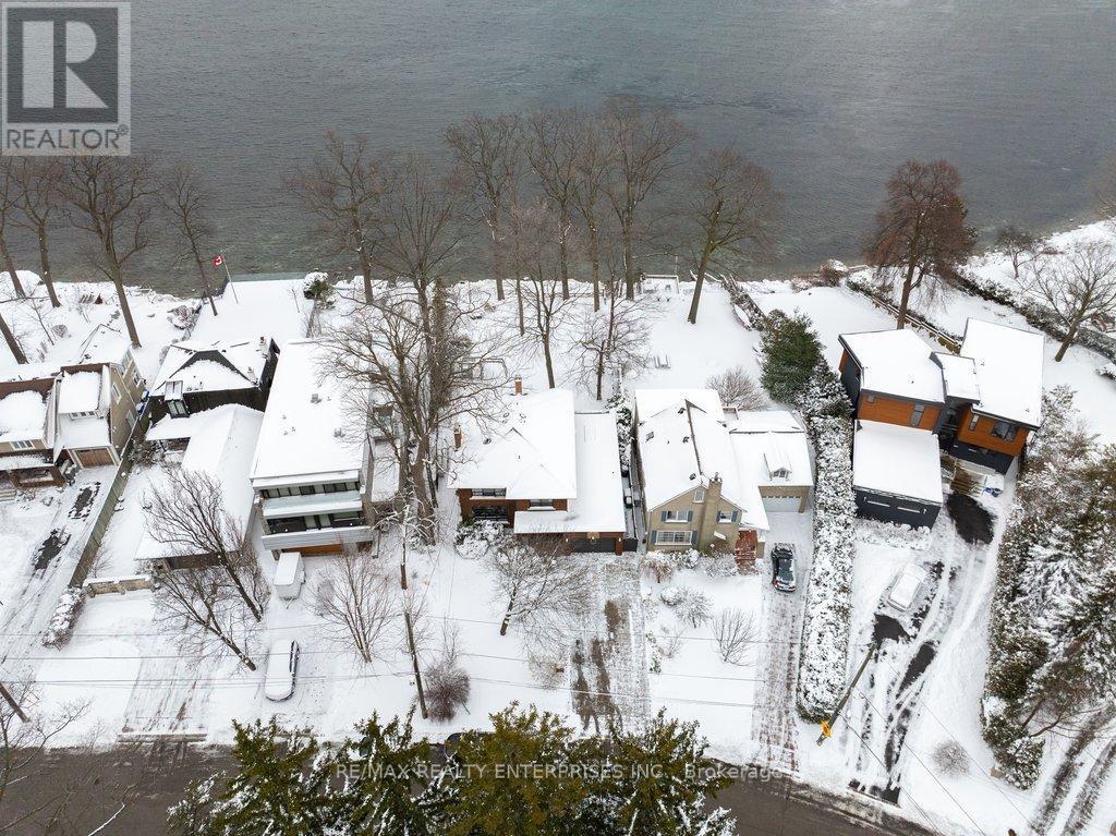 48 Cumberland Drive, Mississauga, ON - Outdoor With Body Of Water With View