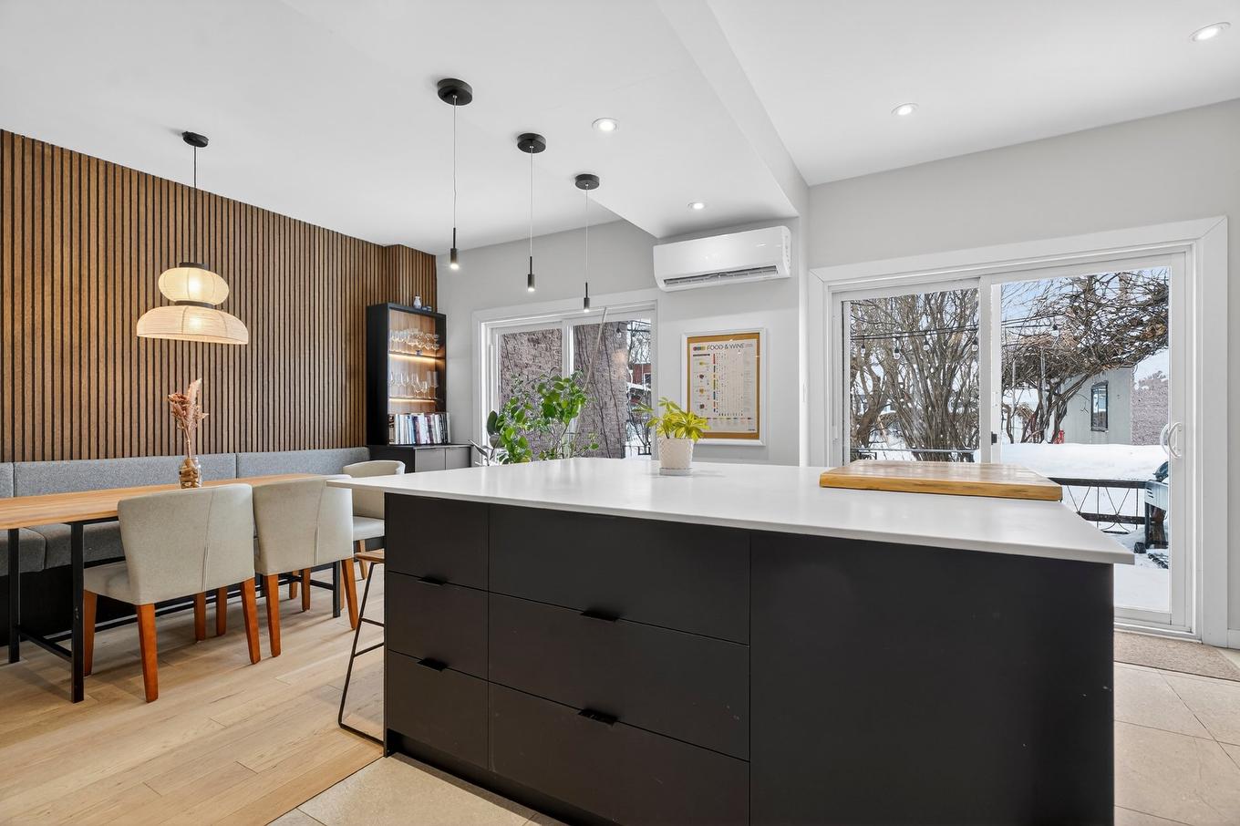 Kitchen - 7022 Rue Garnier, Montréal (Rosemont/La Petite-Patrie), QC - Indoor Photo Showing Kitchen With Upgraded Kitchen