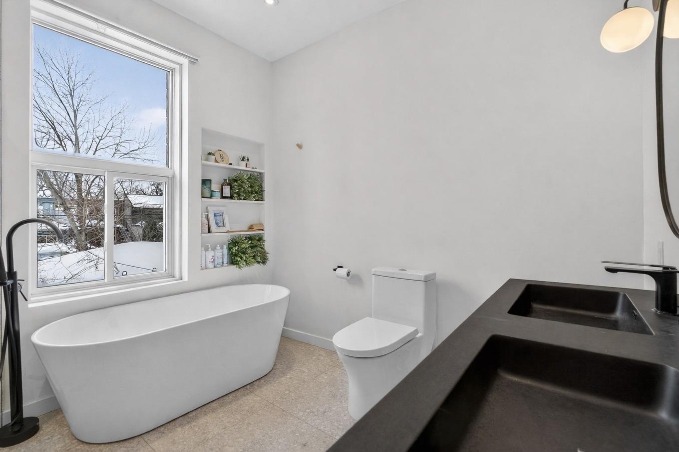 Bathroom - 7022 Rue Garnier, Montréal (Rosemont/La Petite-Patrie), QC - Indoor Photo Showing Bathroom