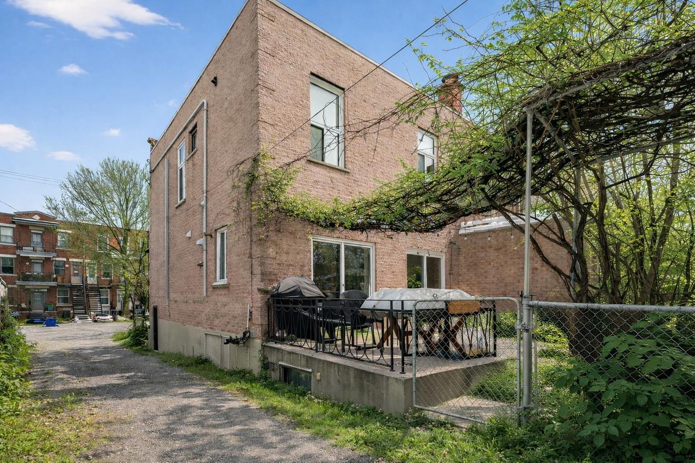 Back facade - 7022 Rue Garnier, Montréal (Rosemont/La Petite-Patrie), QC - Outdoor