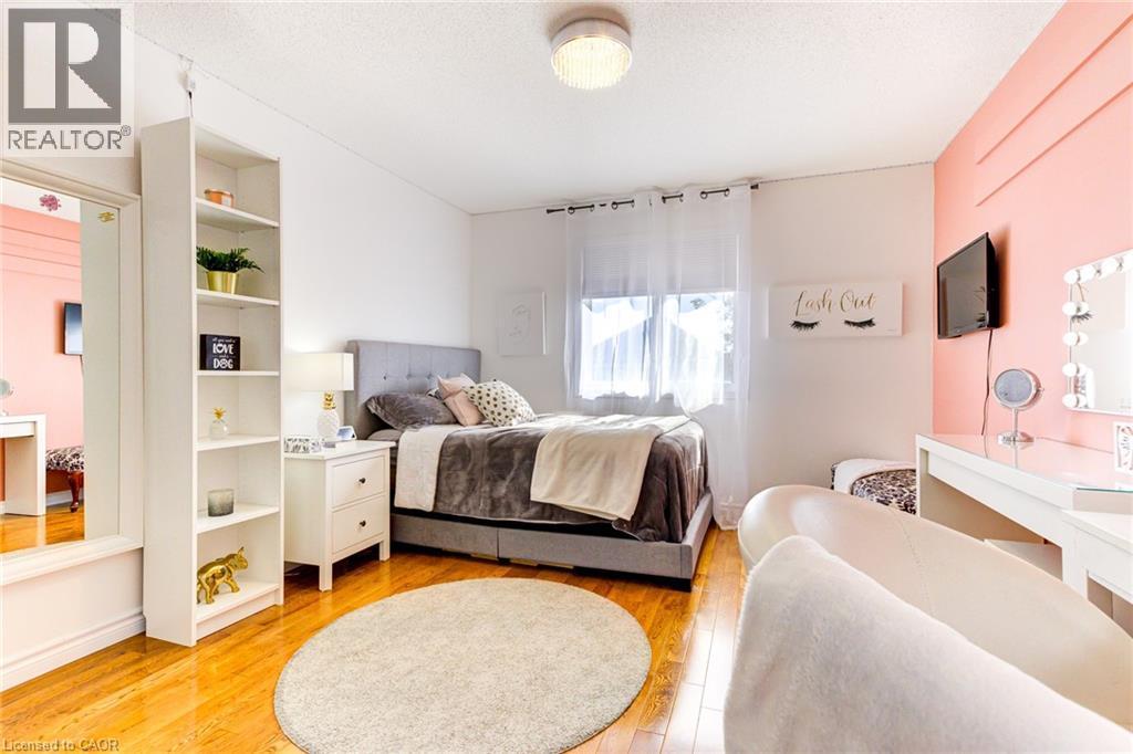 Bed 3 - 39 Karalee Crescent, Cambridge, ON - Indoor Photo Showing Bedroom