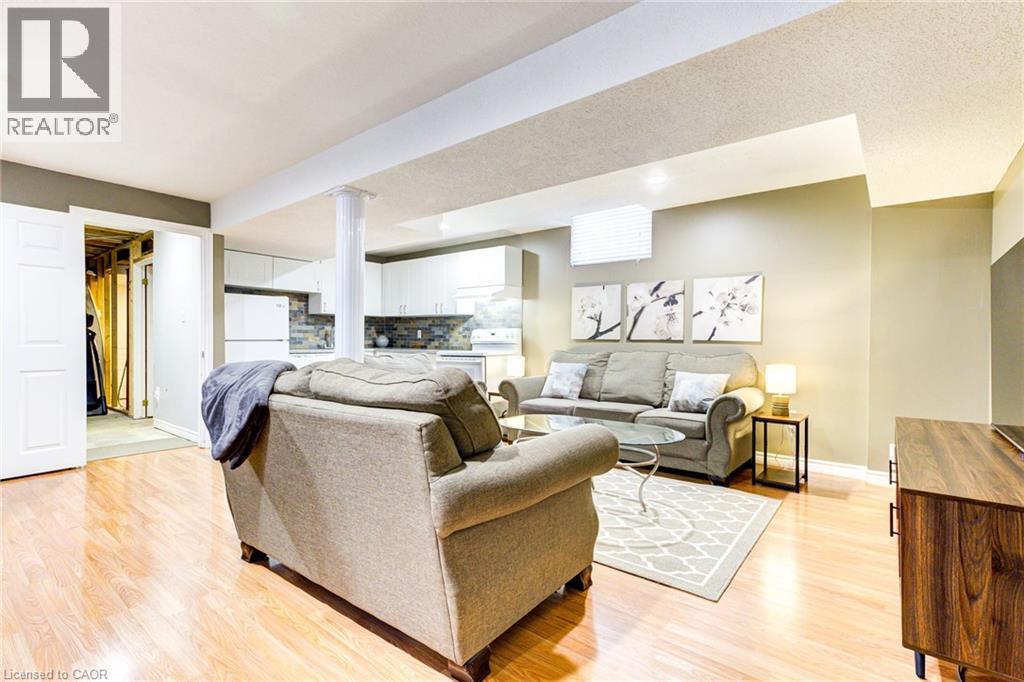 Rec Room - 39 Karalee Crescent, Cambridge, ON - Indoor Photo Showing Living Room