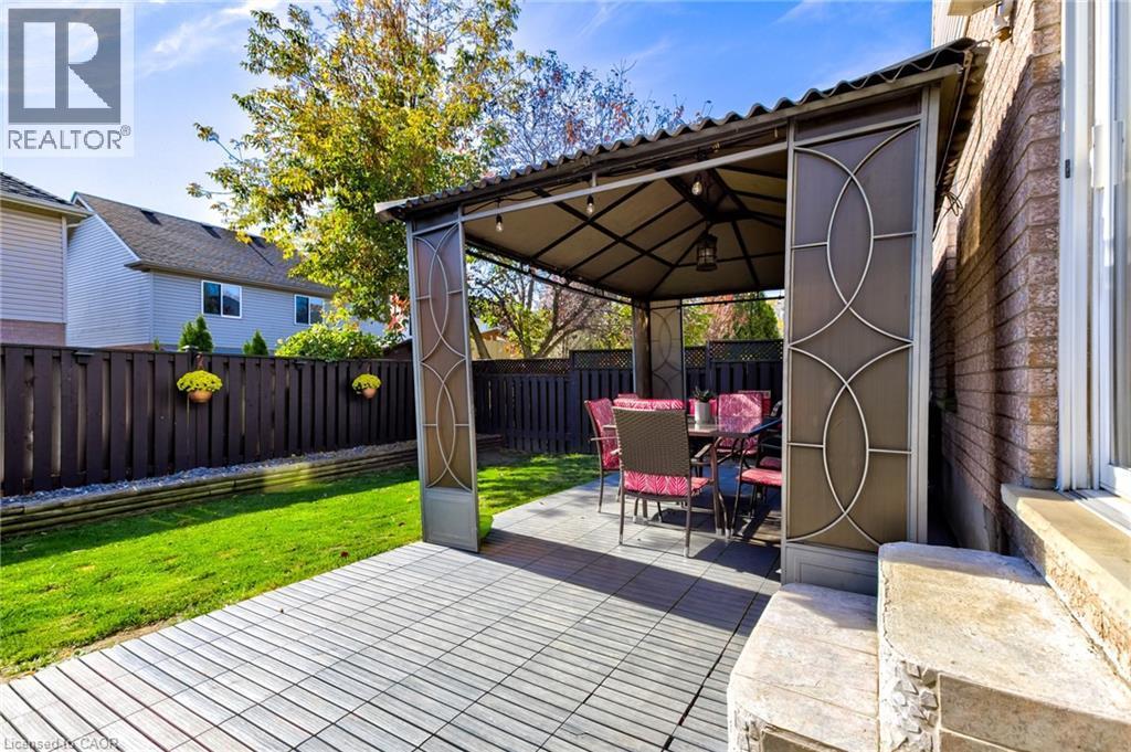 Deck - 39 Karalee Crescent, Cambridge, ON - Outdoor With Deck Patio Veranda With Exterior