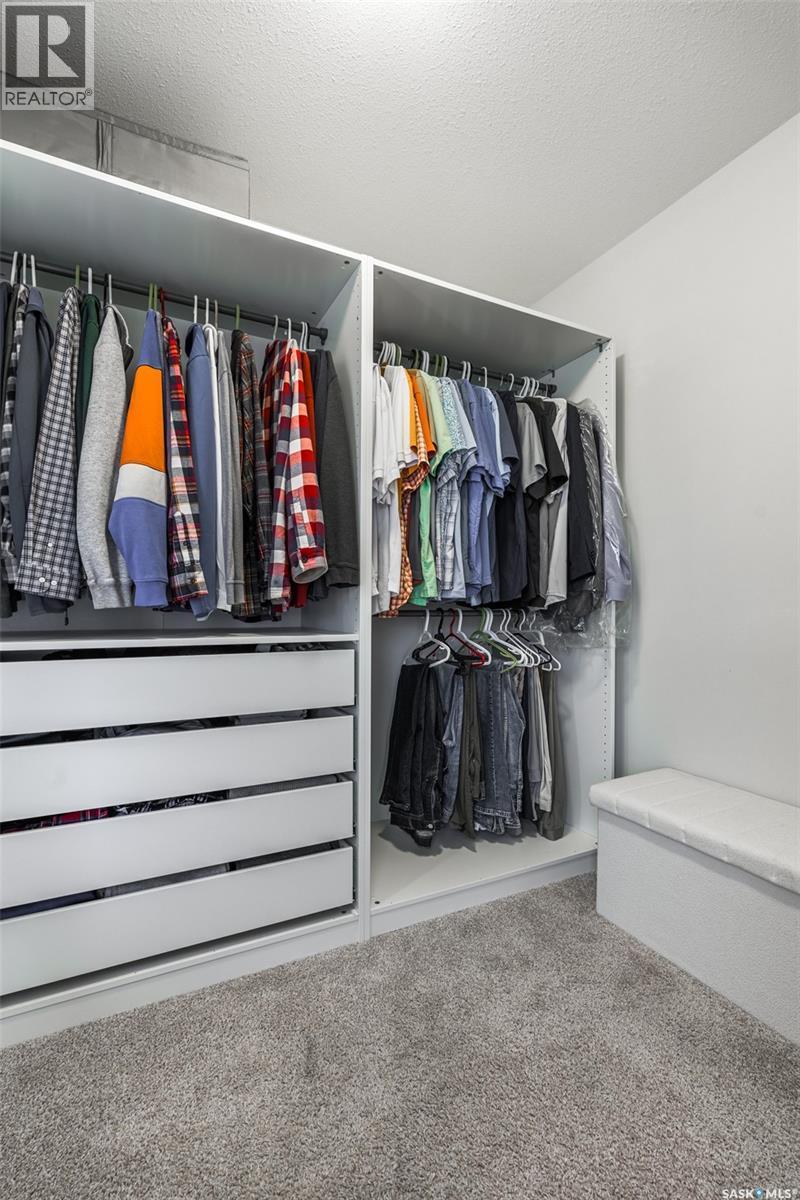 343 Stilling Manor, Saskatoon, SK - Indoor With Storage