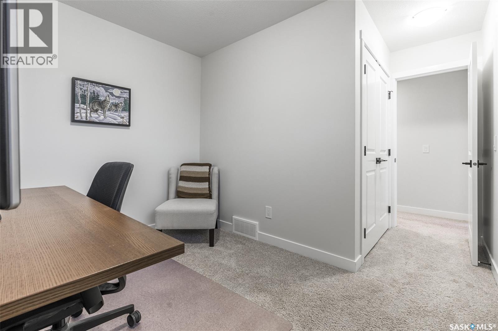 343 Stilling Manor, Saskatoon, SK - Indoor