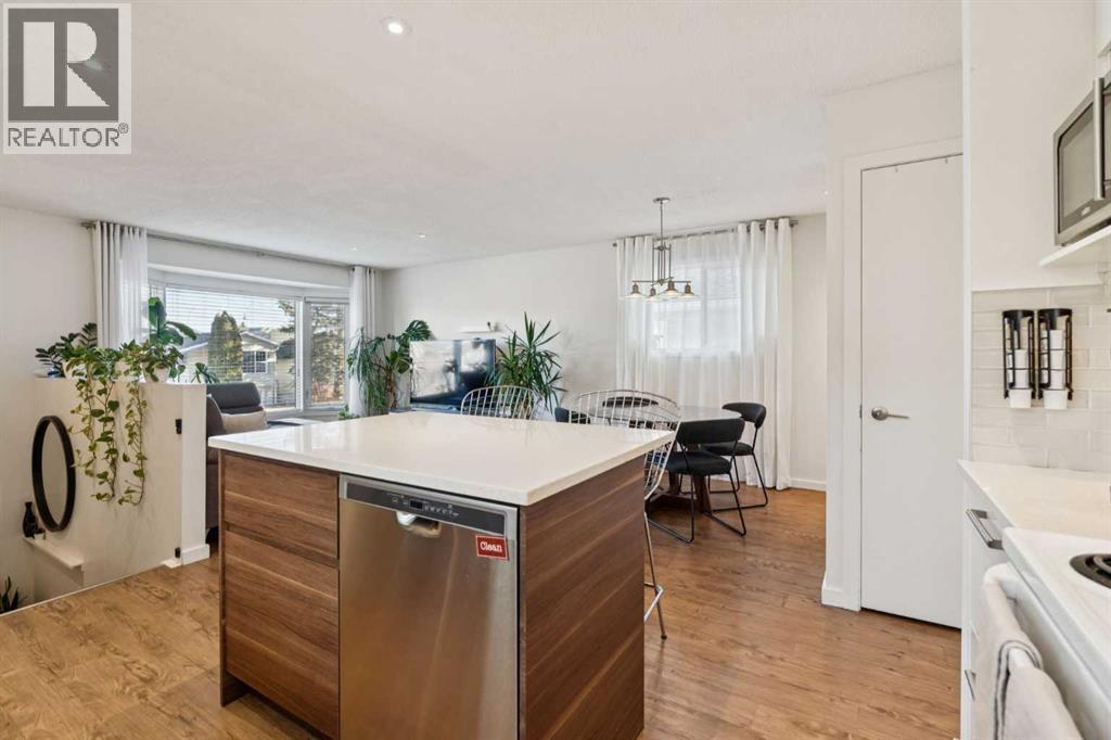 65 Tararidge Close Ne, Calgary, AB - Indoor Photo Showing Kitchen