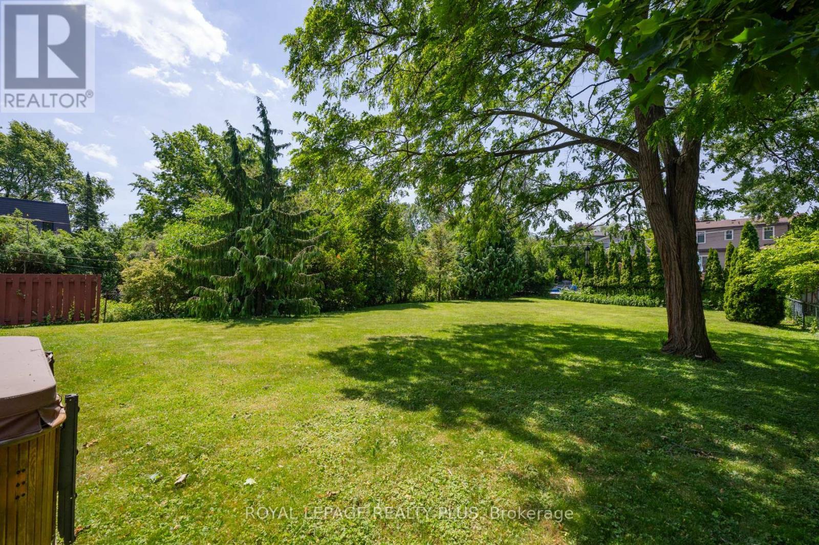 2034 Harvest Drive, Mississauga, ON - Outdoor