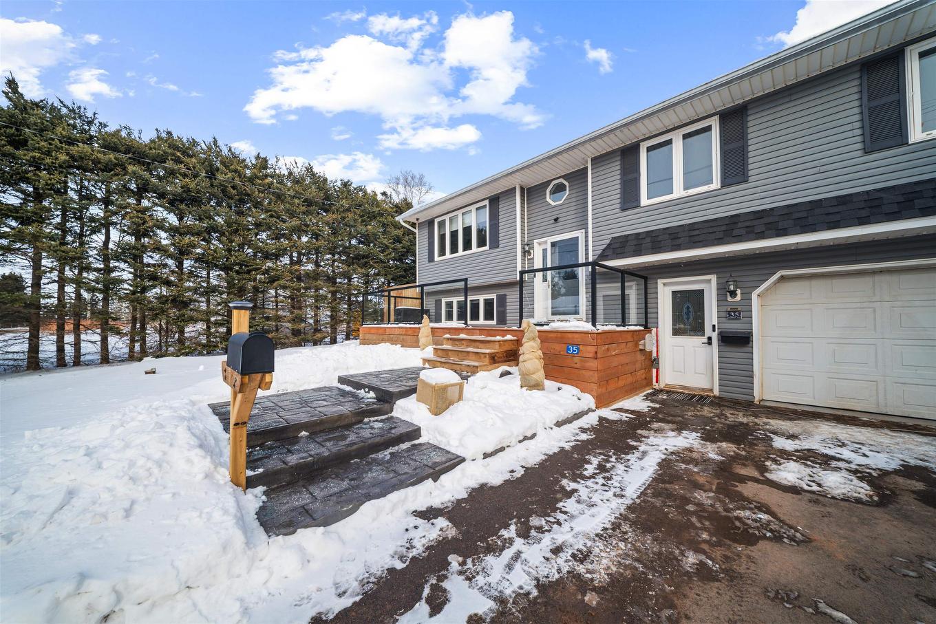 35 Fairway Avenue, Summerside, PE