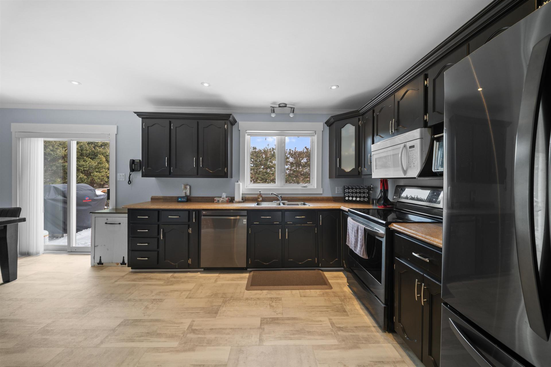 35 Fairway Avenue, Summerside, PE