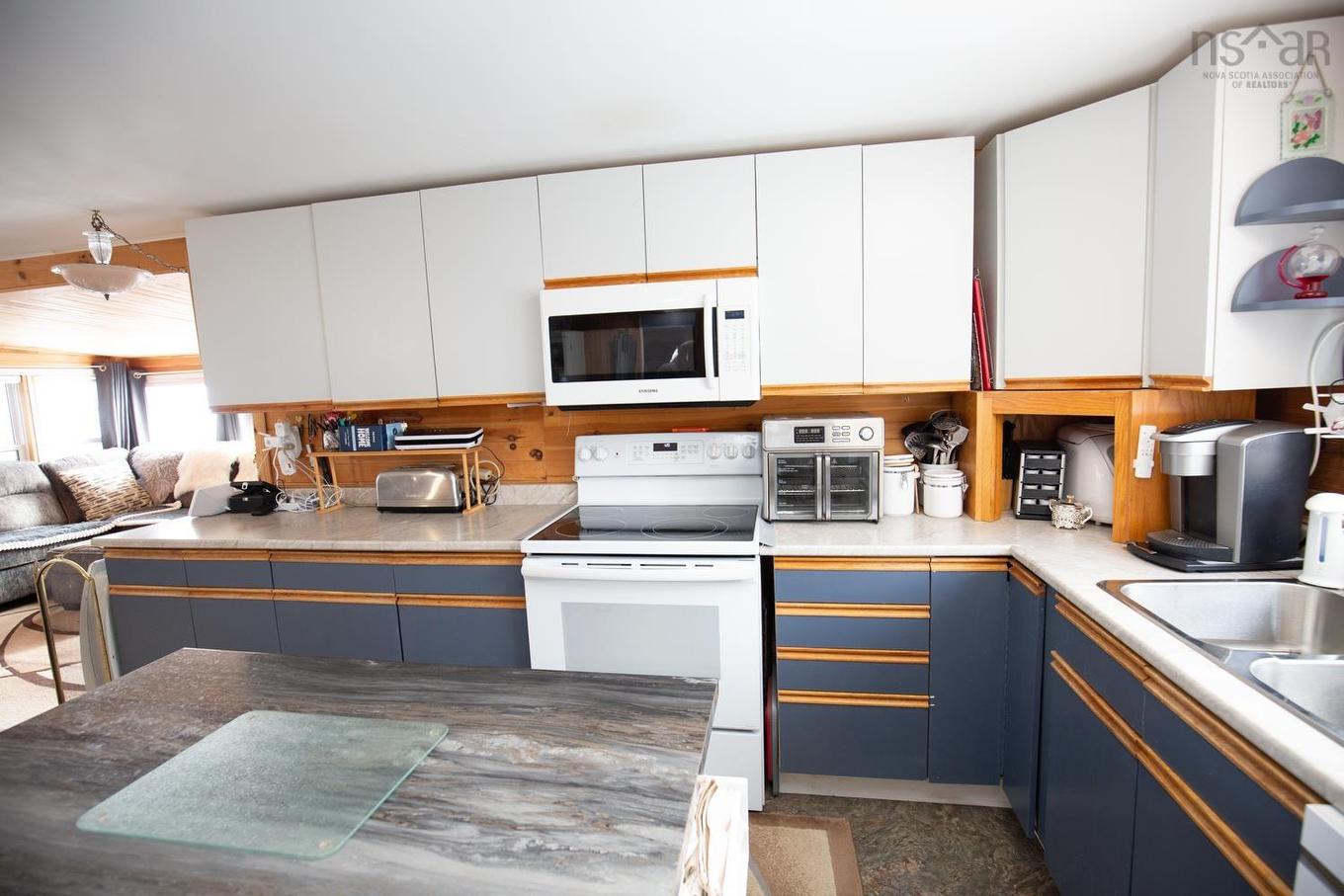 402 Smith Point Road, Fox Harbour, NS