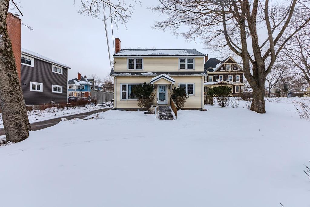 37 Queen Street, Truro, NS