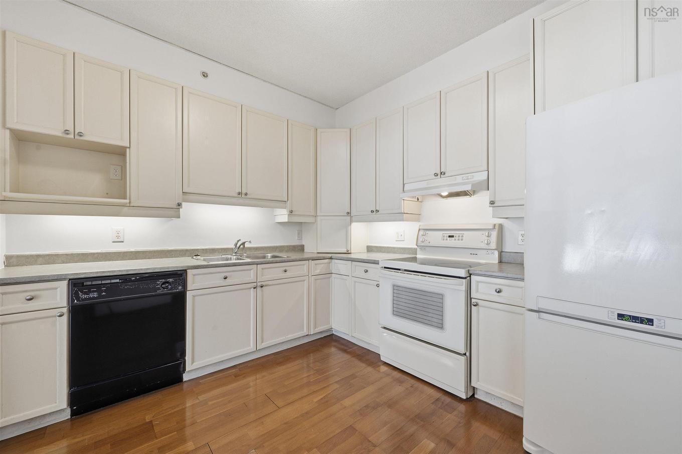 202 79 Bedros Lane, Halifax, NS