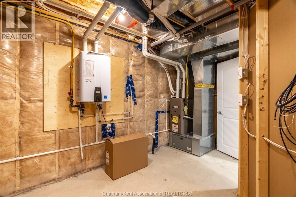 11 Champlain Court, Chatham, ON - Indoor Photo Showing Basement