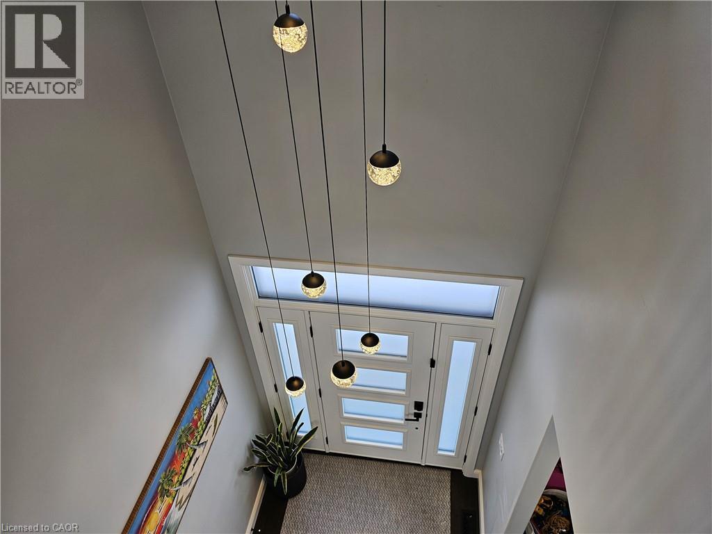 Front Entry with 18 Foot Ceiling Height - 46 Stonebridge Place, Simcoe, ON - Indoor Photo Showing Other Room