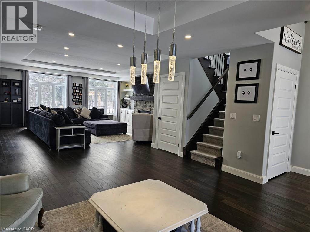View from Sitting Room/Dining Area - 46 Stonebridge Place, Simcoe, ON - Indoor Photo Showing Living Room