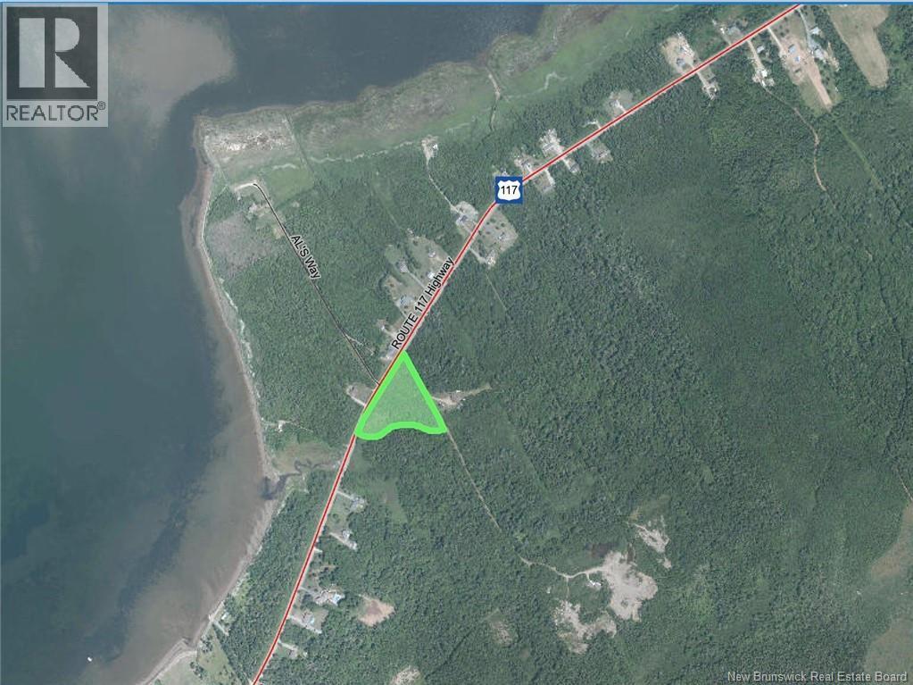 5121 Route 117 Hwy, Baie-Sainte-Anne, NB