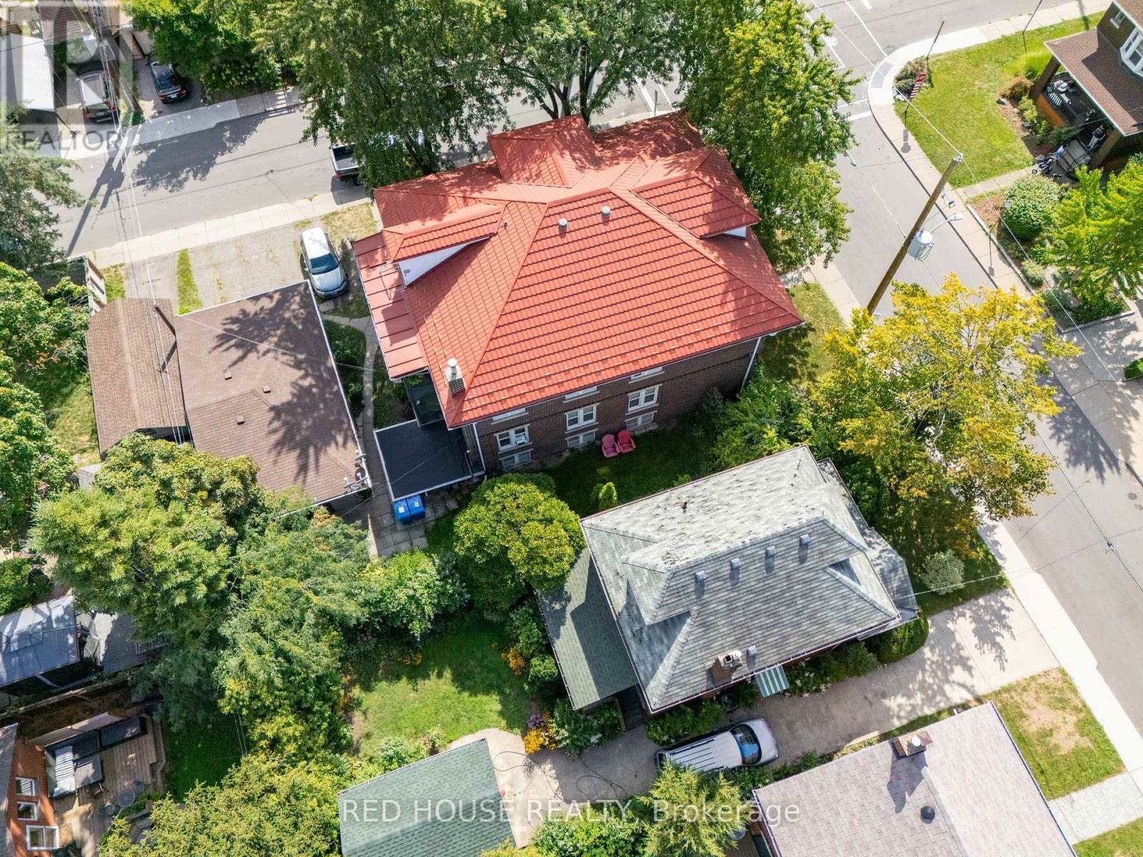 55 Balsam Avenue S, Hamilton, ON - Outdoor