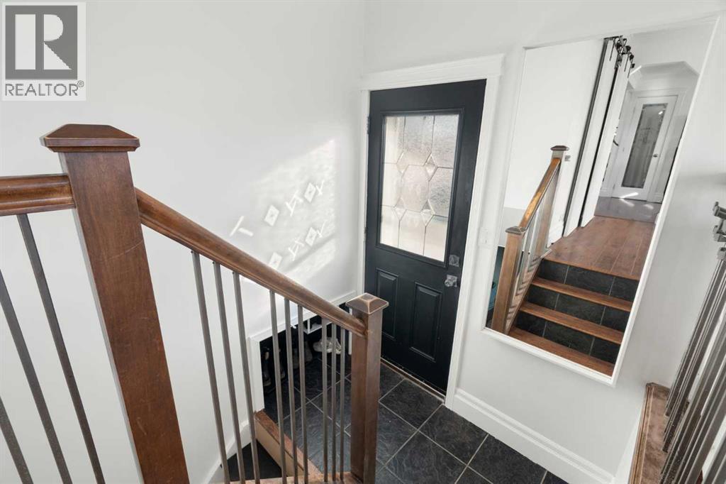 111 Macleod Trail E, Rural Foothills County, AB - Indoor Photo Showing Other Room