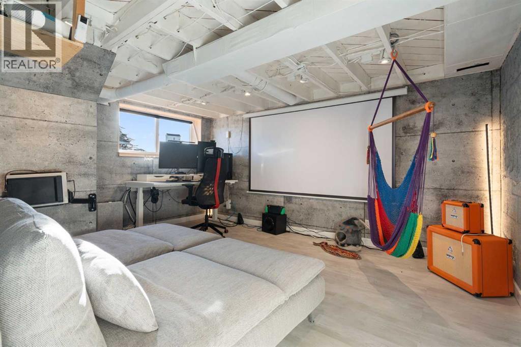 DEN/3RDBED OPTIONAL - 111 Macleod Trail E, Rural Foothills County, AB - Indoor