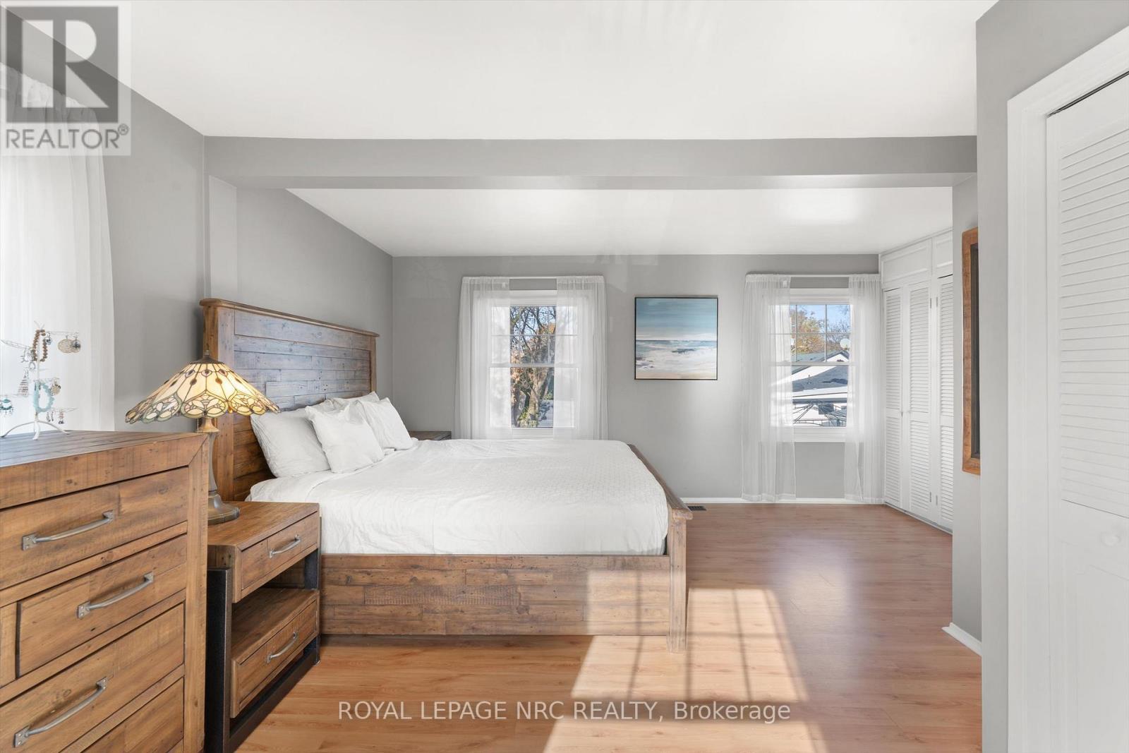 89 1/2 Albert Street, St. Catharines (Downtown), ON - Indoor Photo Showing Bedroom