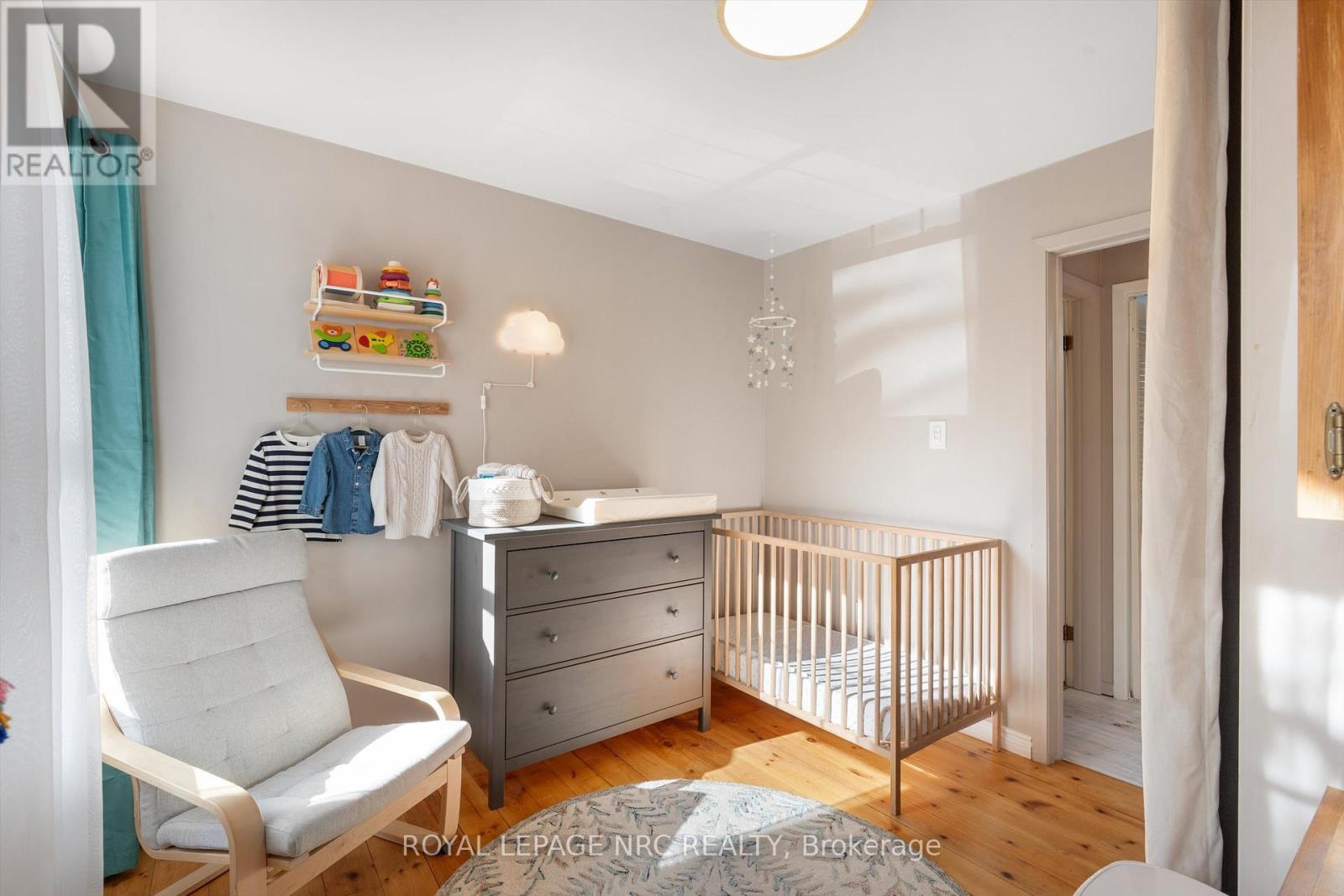 89 1/2 Albert Street, St. Catharines (Downtown), ON - Indoor Photo Showing Bedroom