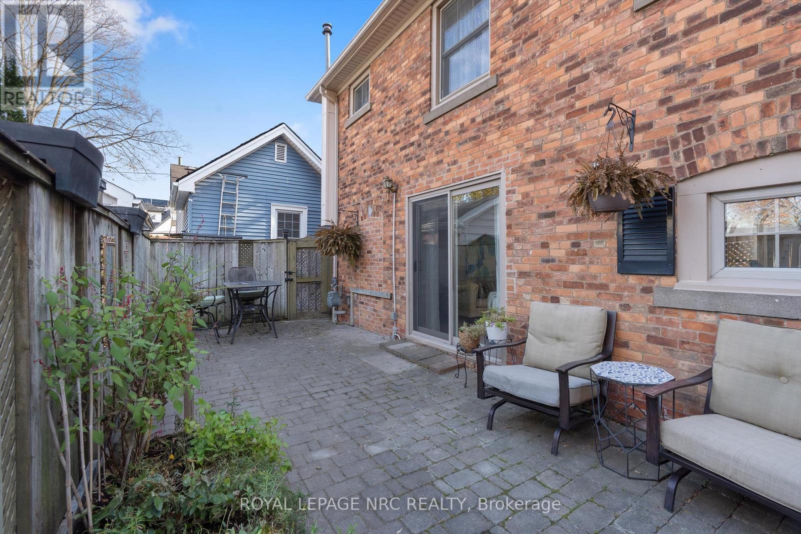 89 1/2 Albert Street, St. Catharines (Downtown), ON - Outdoor With Deck Patio Veranda With Exterior