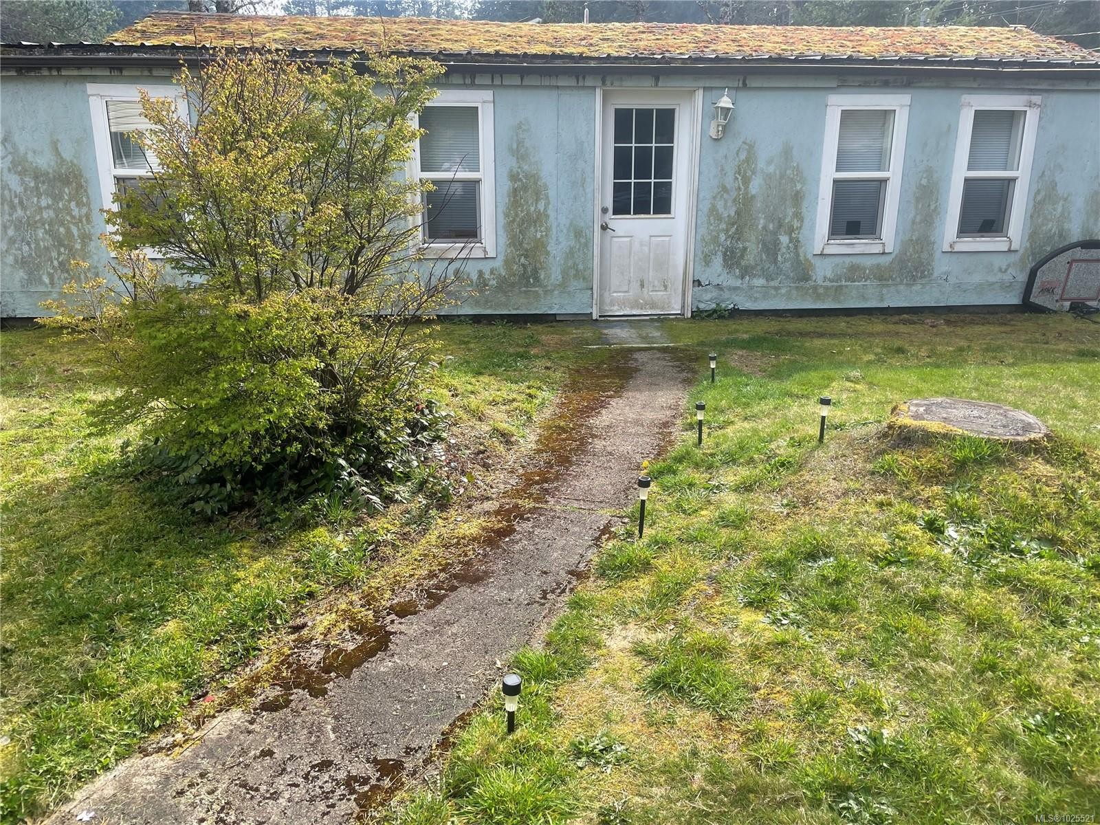 247 Huson Rd, Qualicum Beach, BC