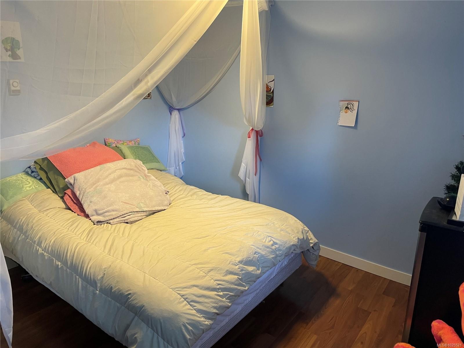 247 Huson Rd, Qualicum Beach, BC