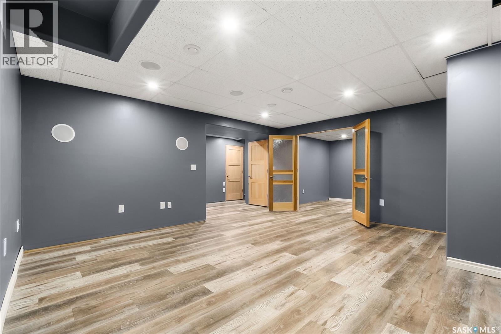 6925 Maple Ridge Drive, Regina, SK - Indoor