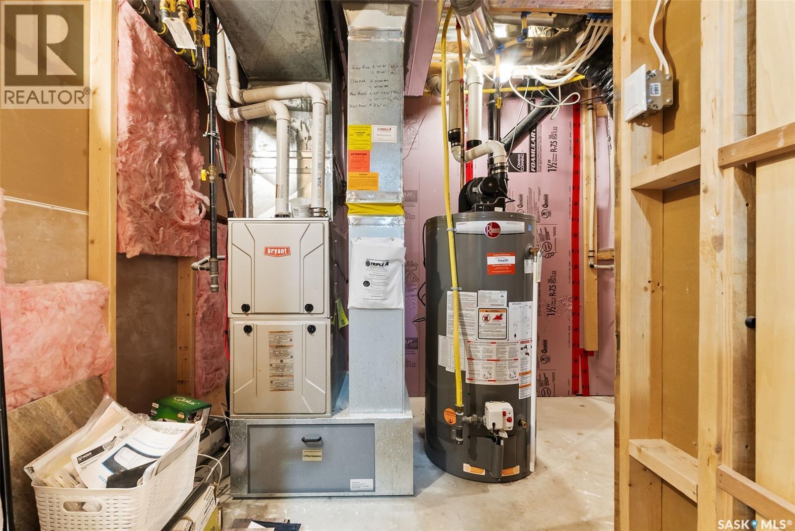 6925 Maple Ridge Drive, Regina, SK - Indoor Photo Showing Basement