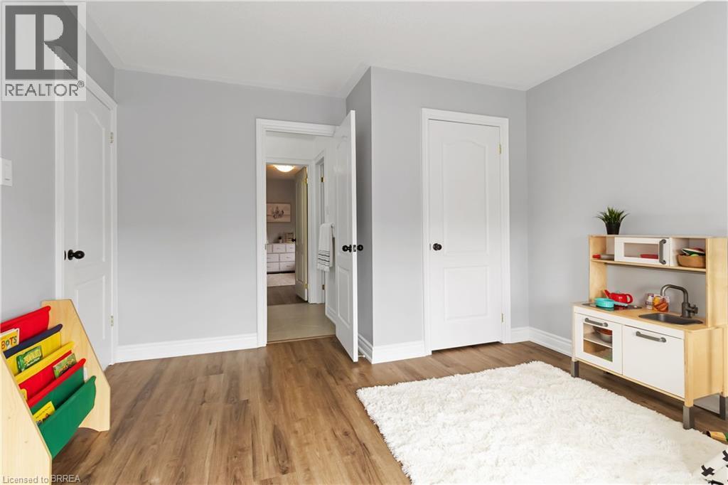 275 Granite Hill Road, Cambridge, ON - Indoor