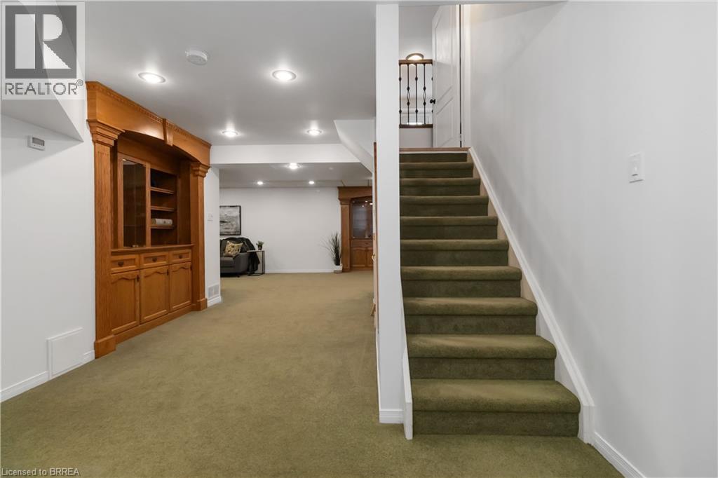 275 Granite Hill Road, Cambridge, ON - Indoor Photo Showing Other Room