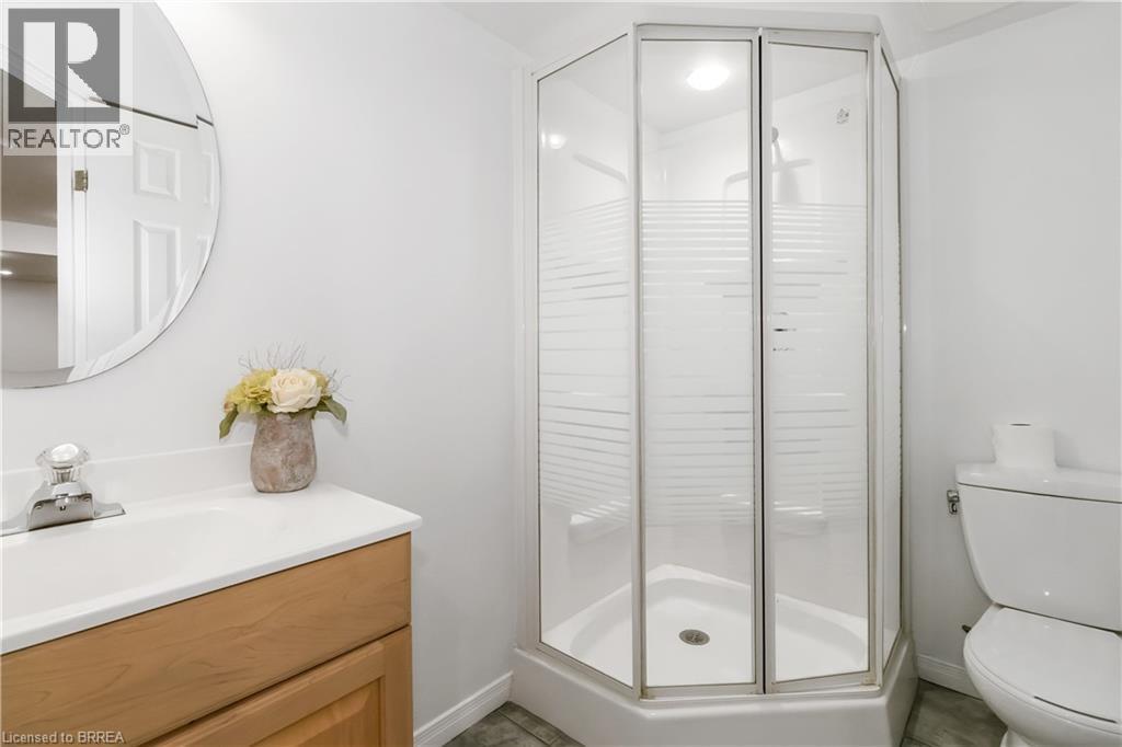 275 Granite Hill Road, Cambridge, ON - Indoor Photo Showing Bathroom