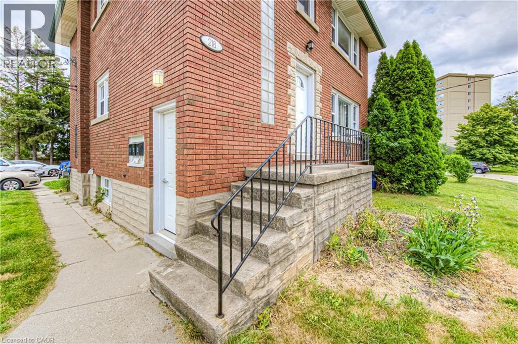 218 Margaret Avenue, Kitchener, ON - Outdoor