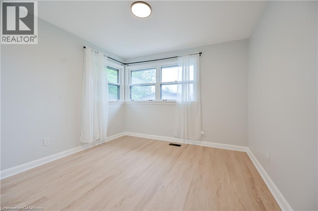 738 Mohawk Road E Unit# Upper Unit, Hamilton, ON - Indoor Photo Showing Other Room