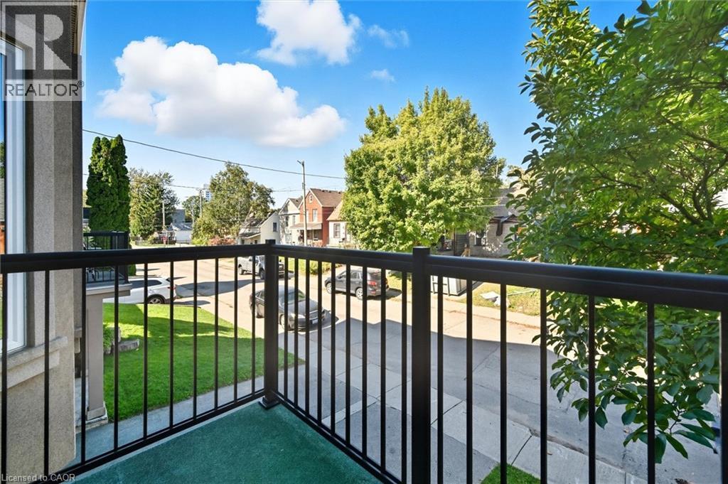 88 Wood Street E, Hamilton, ON - Outdoor With Balcony