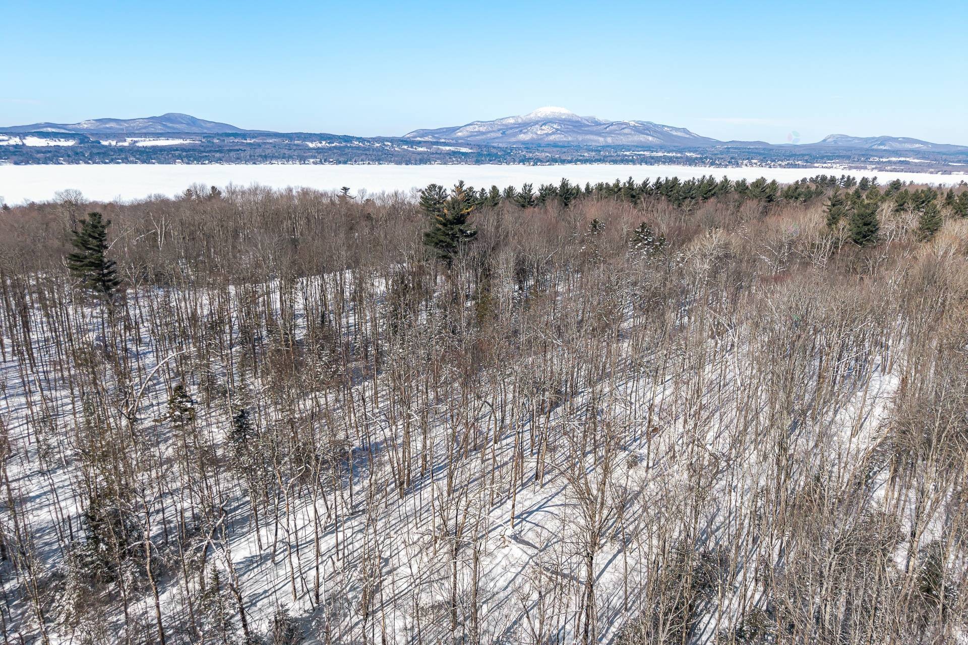 Photo aérienne - Rue Gaspard, Magog, QC