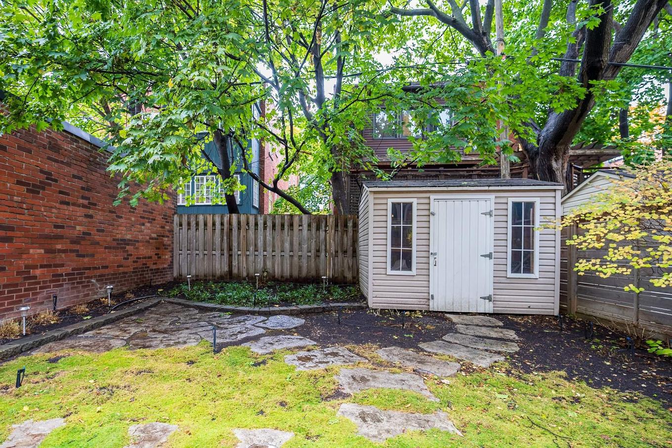 Backyard - 4083 Av. D'Oxford, Montréal (Côte-Des-Neiges/Notre-Dame-De-Grâce), QC - Outdoor