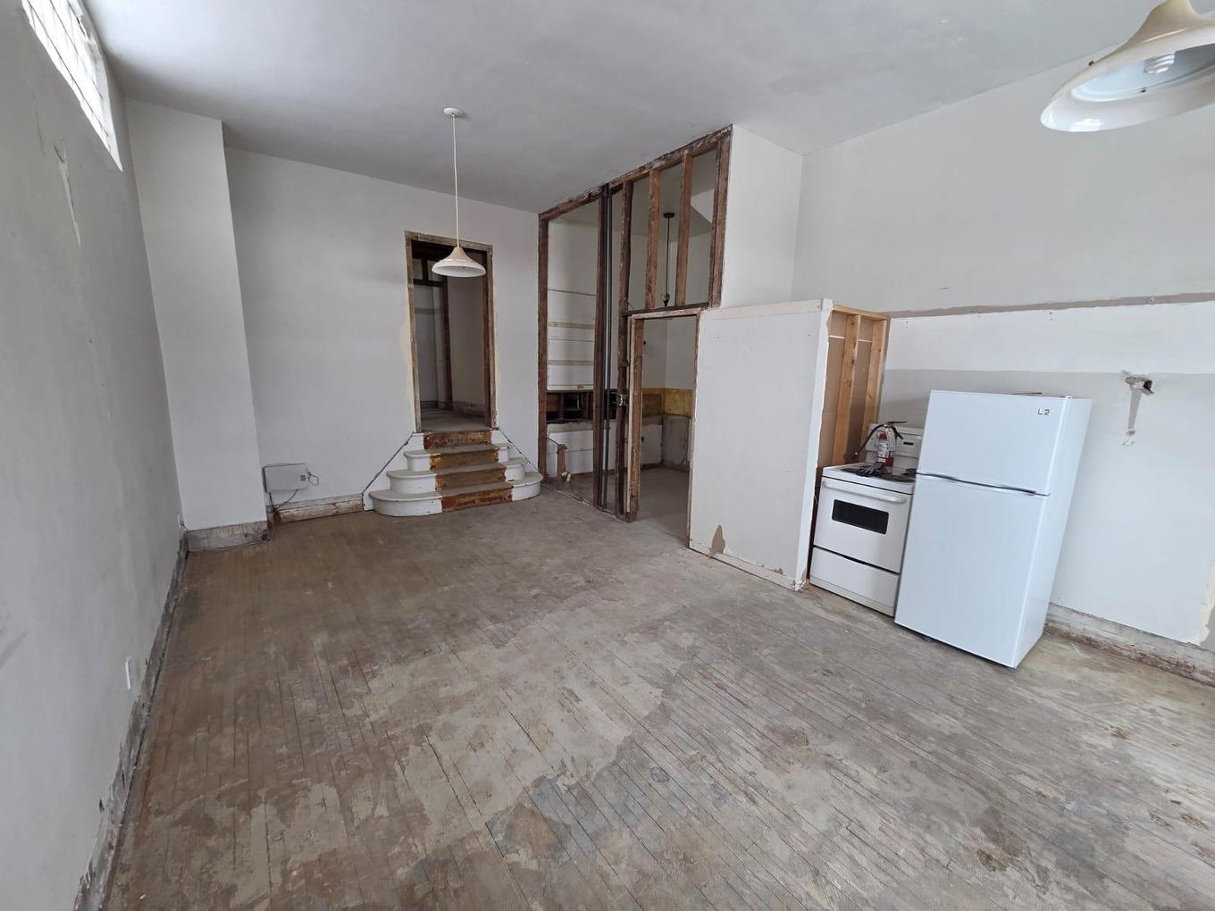 1012 Victoria Ave. E., Thunder Bay, ON