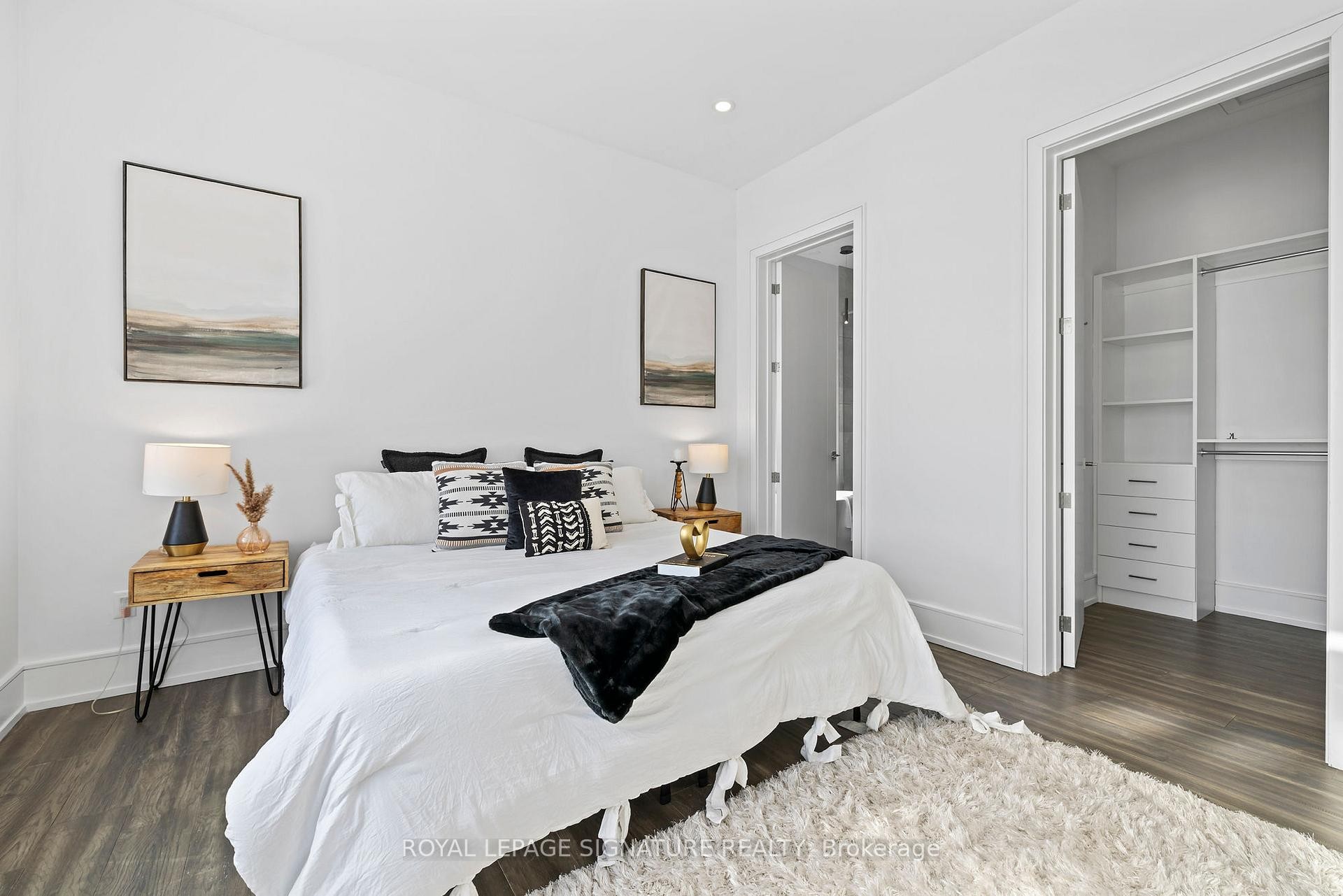 290 North Shore Boulevard E, Burlington, ON - Indoor Photo Showing Bedroom