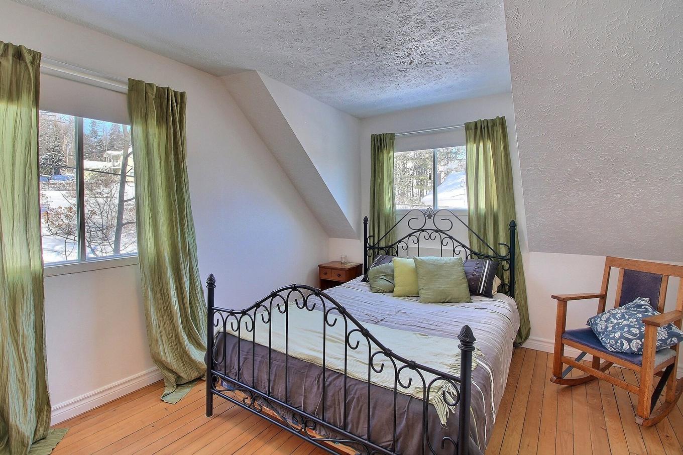 Bedroom - 3 Rue Vertu, Windsor, QC - Indoor Photo Showing Bedroom