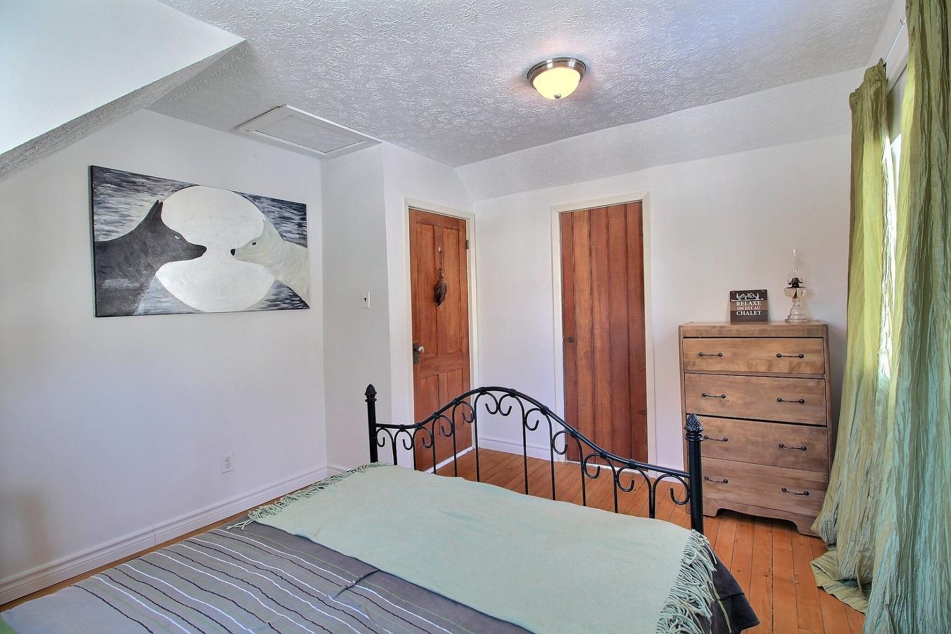 Bedroom - 3 Rue Vertu, Windsor, QC - Indoor Photo Showing Bedroom