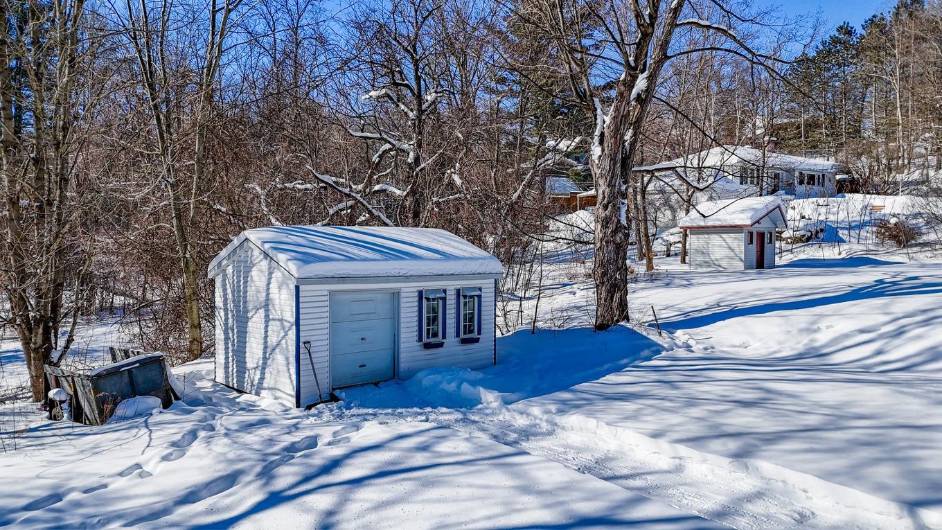 Shed - 3 Rue Vertu, Windsor, QC - Outdoor